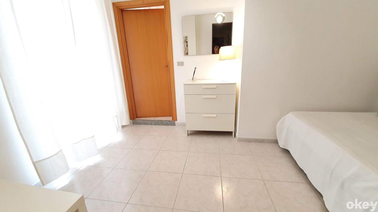 Apartamento Doctor House - Bari Policlinico Exterior foto