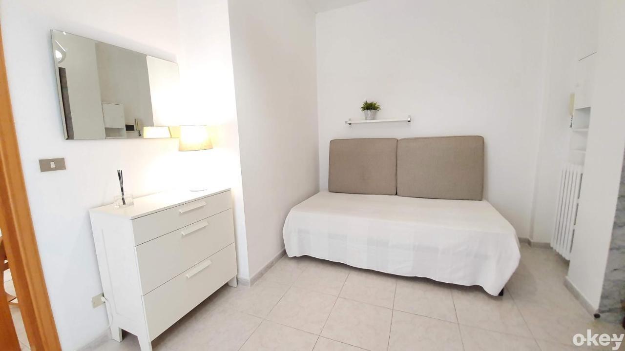 Apartamento Doctor House - Bari Policlinico Exterior foto